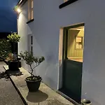 Shantalla West Cork With Hot Tub & Sauna 別荘