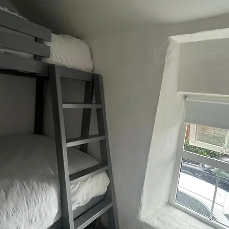 度假居 Shantalla West Cork With Hot Tub & Sauna *
