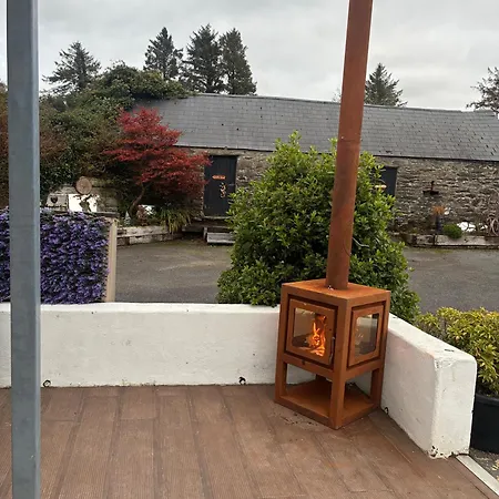 3 Bed - Sleeps 6 - Pet Friendly - Hot Tub - Sauna Σπίτι διακοπών