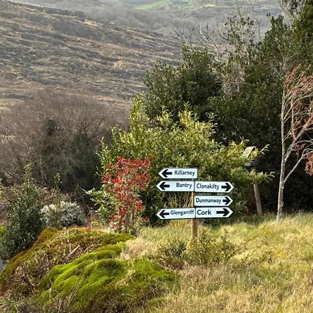 Shantalla West Cork With Hot Tub & Sauna Сasa de vacaciones Bantry