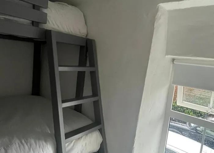 Feriehus 3 Bed - Sleeps 6 - Pet Friendly - Hot Tub - Sauna *